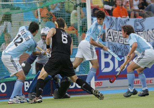 &copy; www.hockeyimage.net     //      www.sportfoto.tv