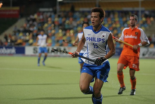 &copy; Herbert Bohlscheid (www.sportfoto.tv) / Wolfgang Quednau (www.hockeyimage.net)