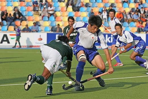 &copy; Herbert Bohlscheid (www.sportfoto.tv) / Wolfgang Quednau (www.hockeyimage.net)