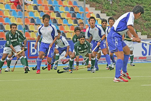&copy; Herbert Bohlscheid (www.sportfoto.tv) / Wolfgang Quednau (www.hockeyimage.net)