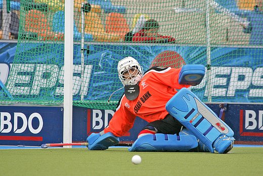 &copy; Herbert Bohlscheid (www.sportfoto.tv) / Wolfgang Quednau (www.hockeyimage.net)