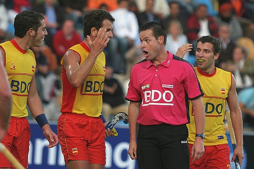 &copy; Herbert Bohlscheid (www.sportfoto.tv) / Wolfgang Quednau (www.hockeyimage.net)