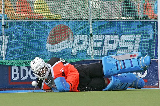 &copy; Herbert Bohlscheid (www.sportfoto.tv) / Wolfgang Quednau (www.hockeyimage.net)