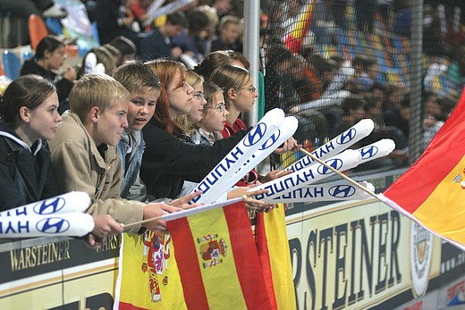 &copy; Herbert Bohlscheid � www.sportfoto.tv und Wolfgang Quednau � www.hockeyimage.net