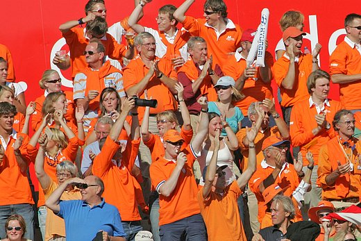 &copy; Herbert Bohlscheid � www.sportfoto.tv und Wolfgang Quednau � www.hockeyimage.net