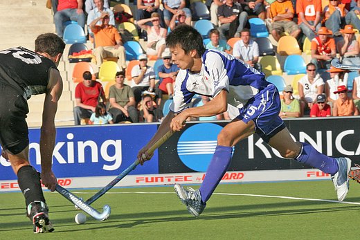 &copy; Herbert Bohlscheid � www.sportfoto.tv und Wolfgang Quednau � www.hockeyimage.net