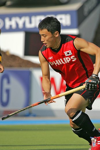 © Herbert Bohlscheid  www.sportfoto.tv und Wolfgang Quednau  www.hockeyimage.net